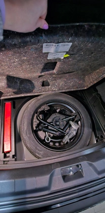 Volvo V40 cena 72500 przebieg: 62300, rok produkcji 2016 z Kraków małe 137